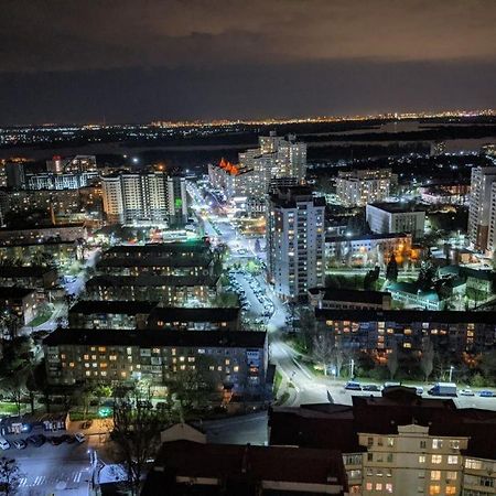 Видовая Квартира Yaroslavichi-2 Vychhorod Extérieur photo